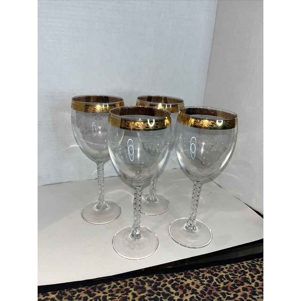 Cristal D'Arques - Durand‎  4 Wine Glasses France. Gold Scroll Band Twisted Stem